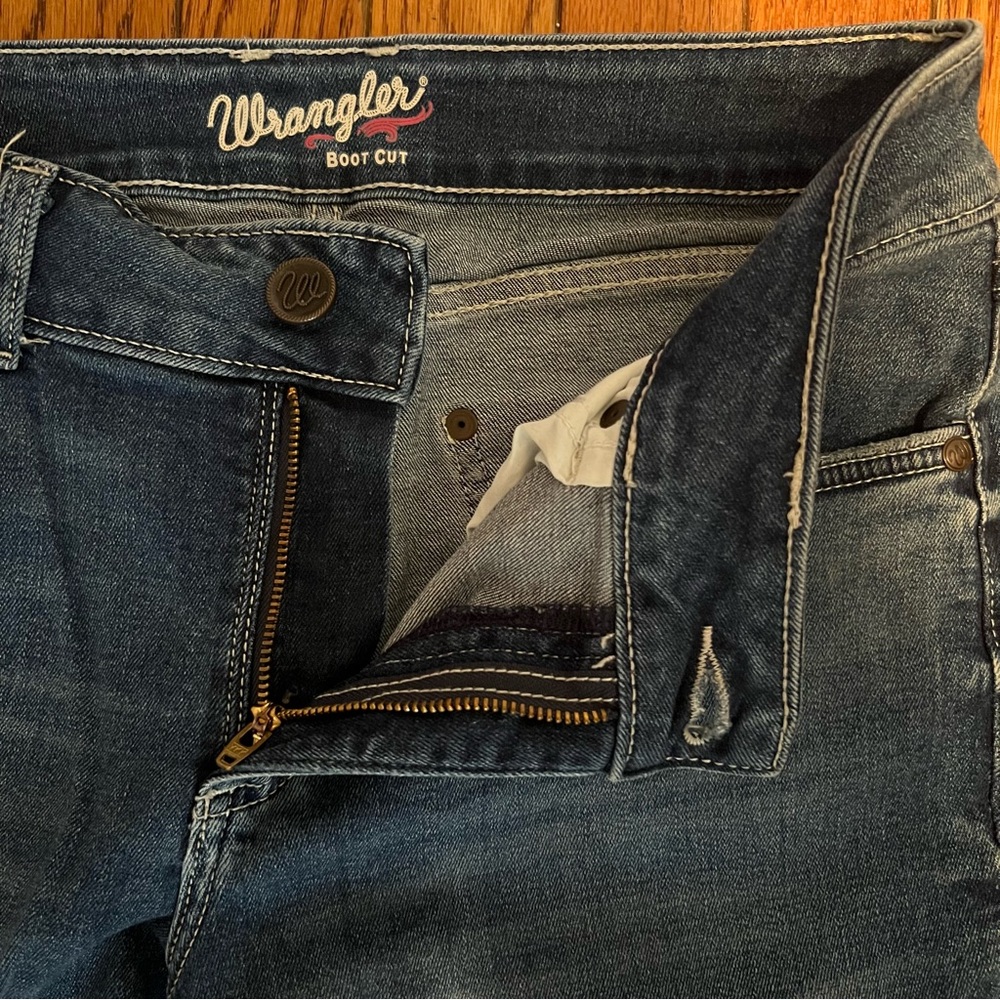 Wrangler bootcut Jeans, see size in pics - Picture 8 of 8